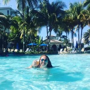 Meet your Posher, Bre