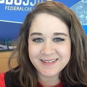 Meet your Posher, Carly