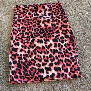 Pink cheetah mini skirt