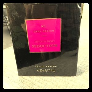 Victoria Secret seduction NWT