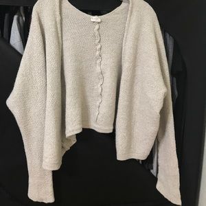 Brandy Melville Caroline Cardigan