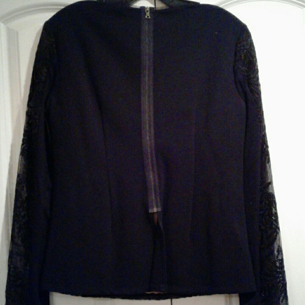 Blouse - Picture 2 of 4