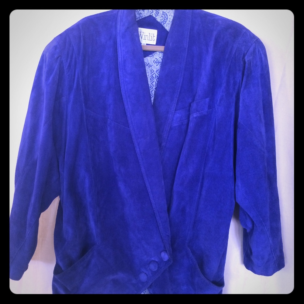 Authentic Suede jacket in a beautiful color