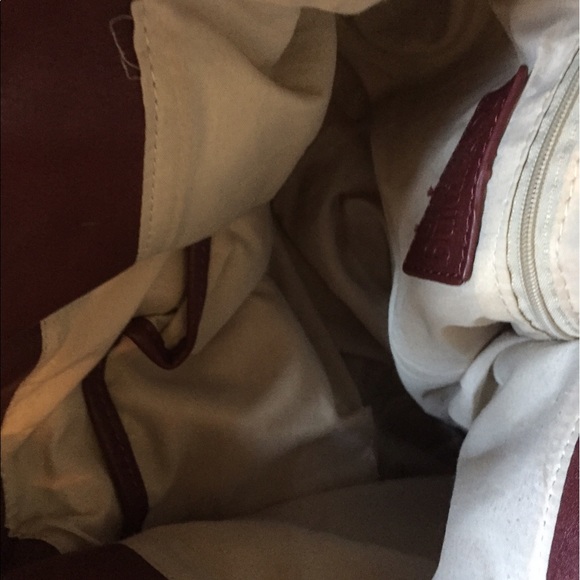 Red shoulder bag - Picture 3 of 3