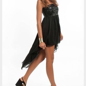 Strapless sequins dress