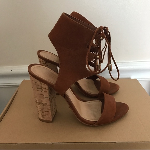 Lace-Up Cuff Heels - Picture 2 of 5