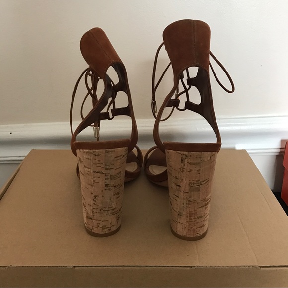 Lace-Up Cuff Heels - Picture 4 of 5