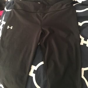 Under armour cropped leggings