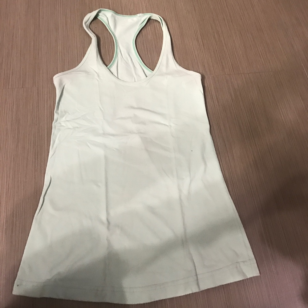 Lululemon cool racerback tank size 4