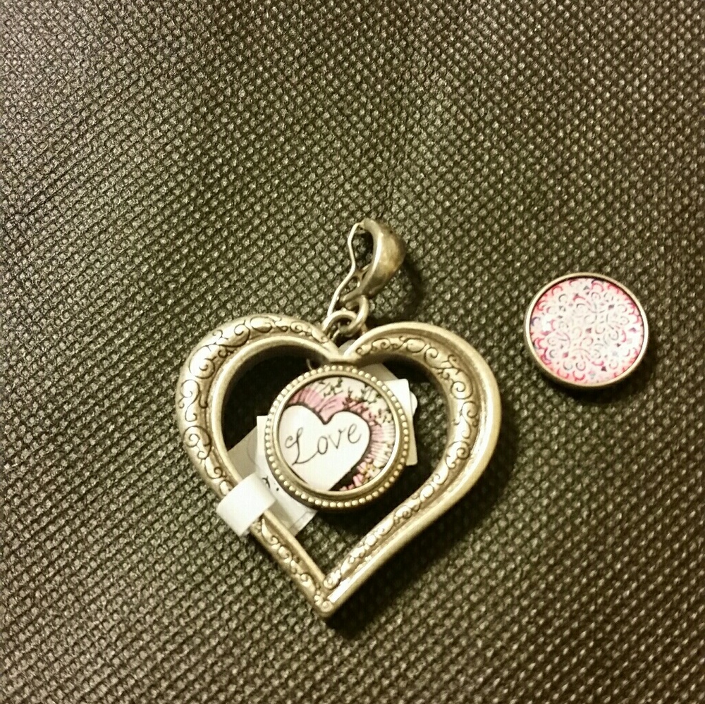 Magnabilities interchangeable magnetic jewelry