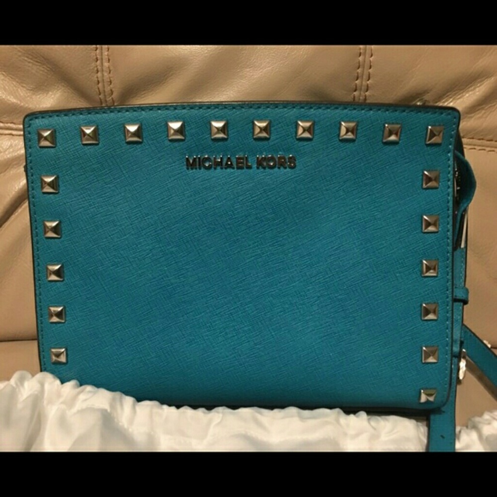 (SOLD) Michael michael kors studded Selma