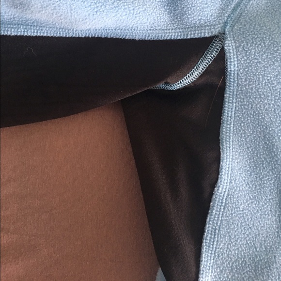 👠Under Armour zip up fleece👠 - Picture 4 of 7