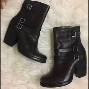 •Kork Ease $220 Moto ankle boots size 8• •Kork Ease $220 Moto ankle boots size 8•