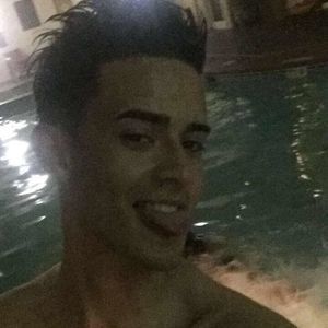 Meet your Posher, Omar