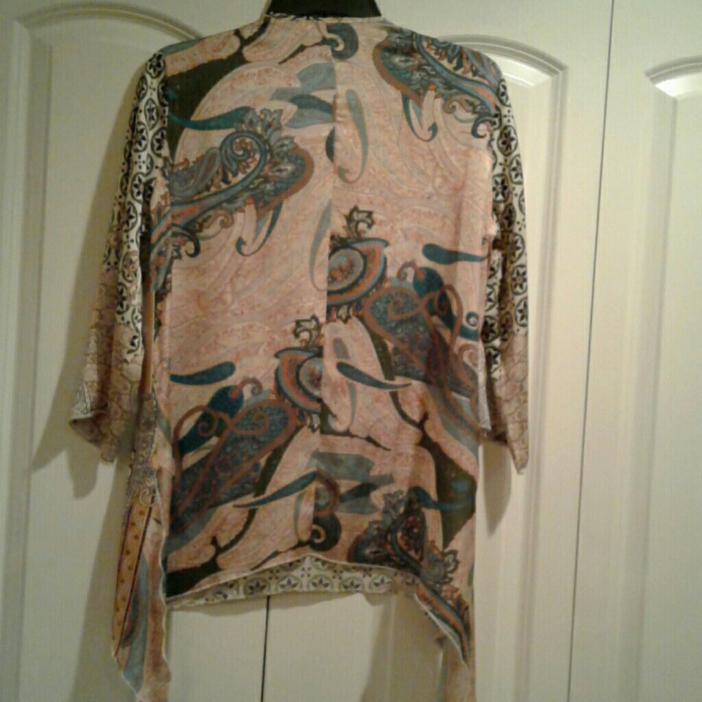 Blouse - Picture 2 of 2