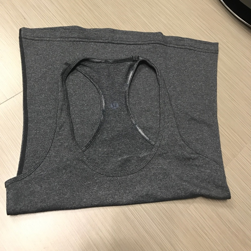 Lululemon cool racerback tank size 4