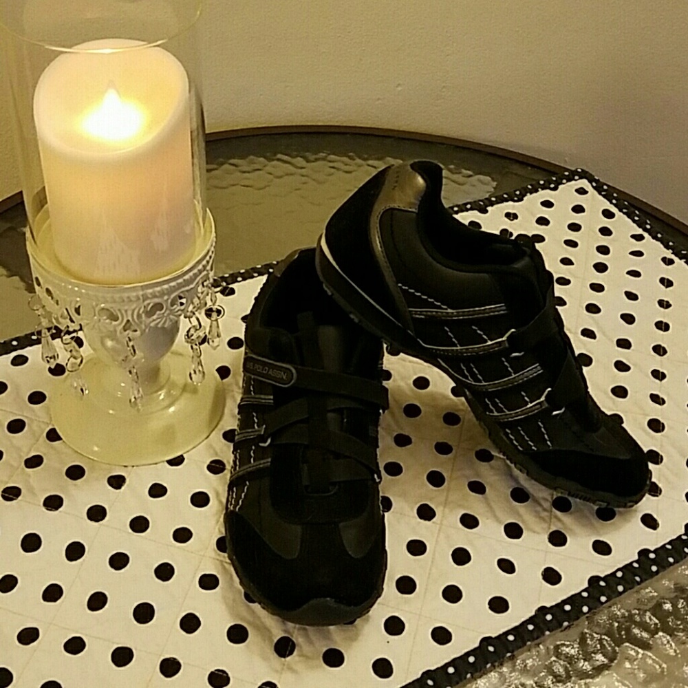 Comfortable walking shoes