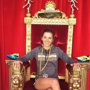 Meet your Posher, Claire