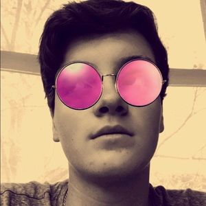 Meet your Posher, Cody