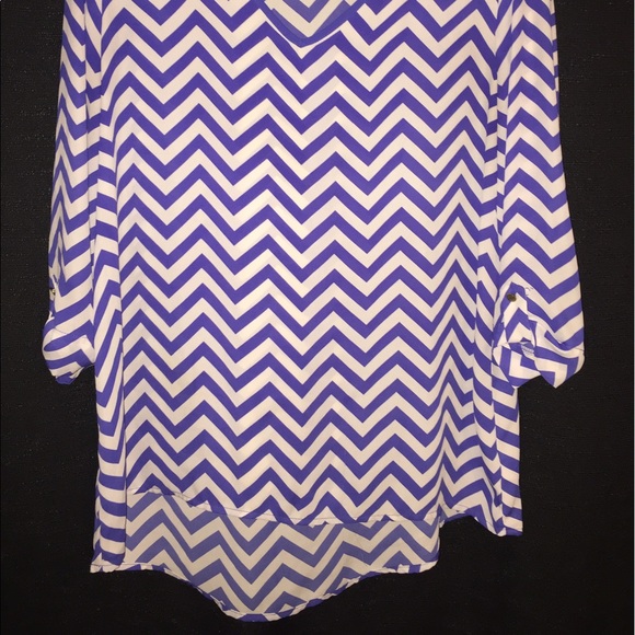 Blue and white chevron blouse. - Picture 2 of 3
