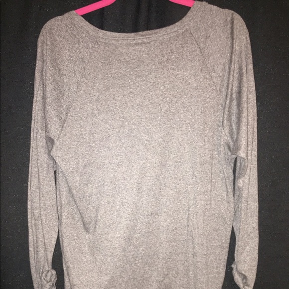 Great sweater/ pull over top. - Picture 3 of 4