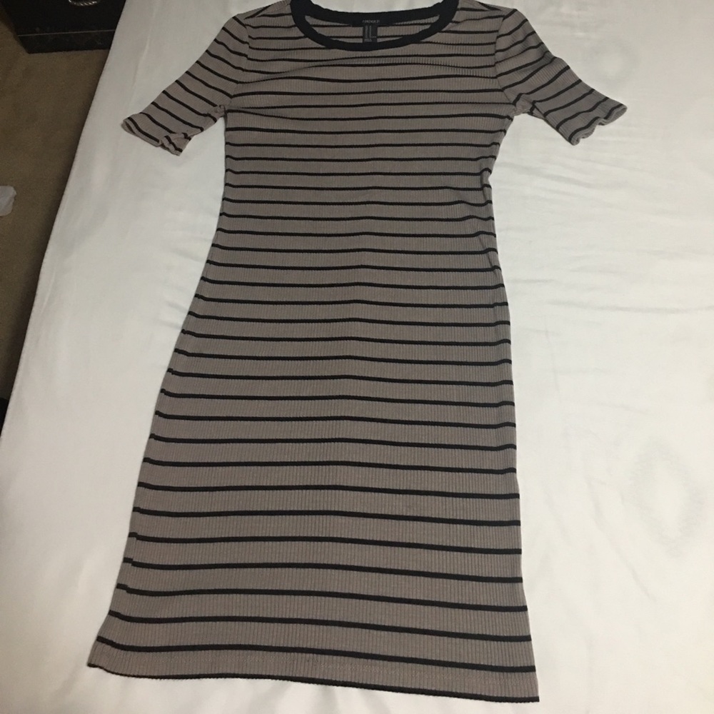 Body fitted dress