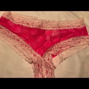 New with tags, never worn VS Pink panties