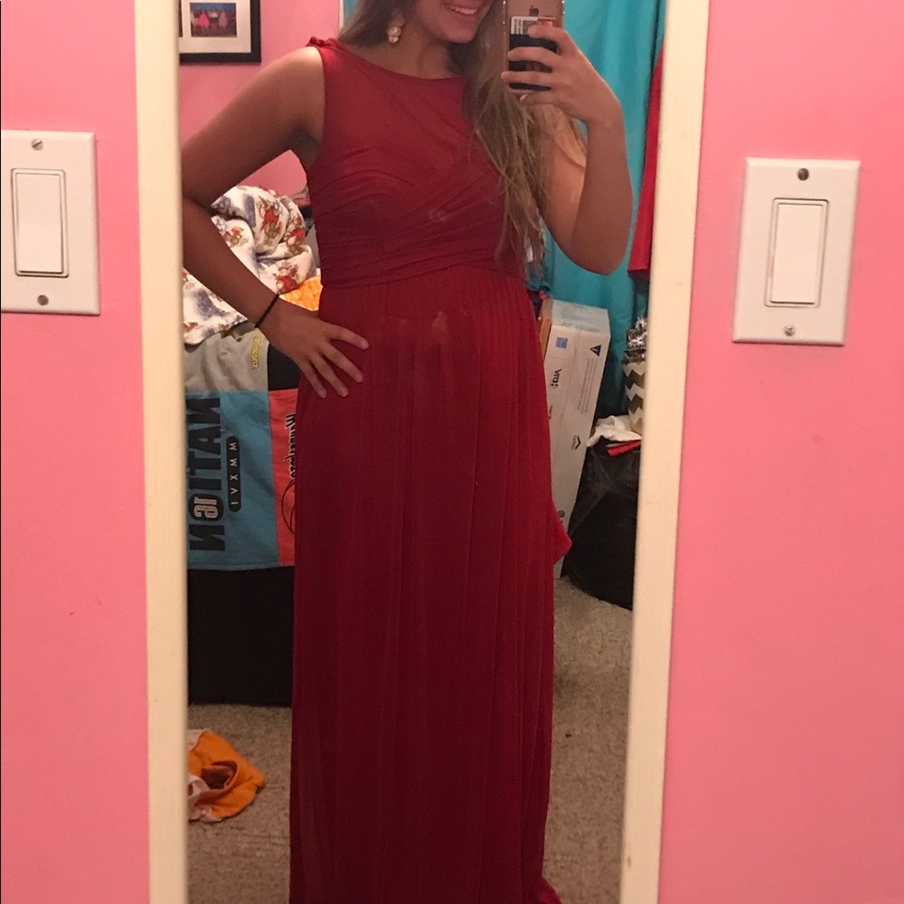 Red formal dress! - Picture 3 of 3