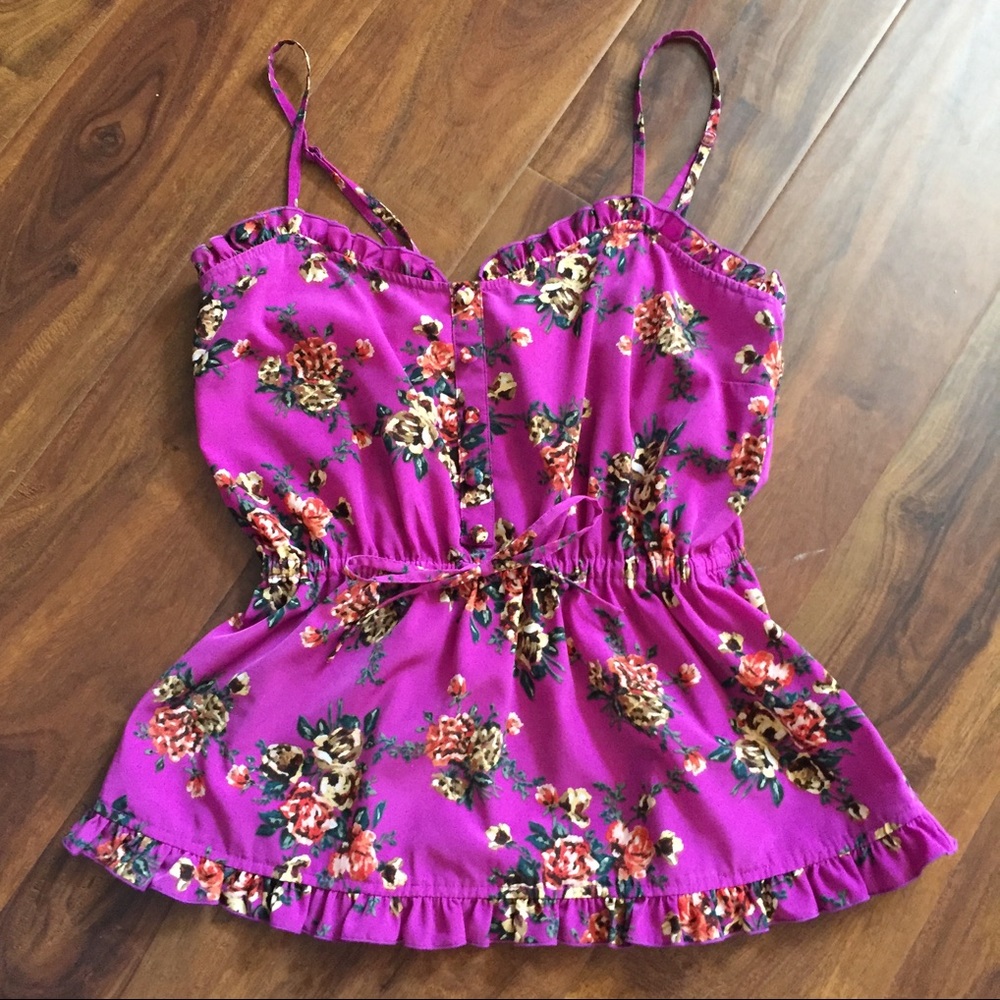 ❌ SOLD ❌ Pretty floral cinched-waist tank top - Picture 4 of 5