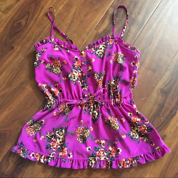❌ SOLD ❌ Pretty floral cinched-waist tank top - Picture 4 of 5