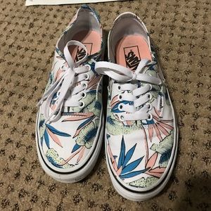 Vans authentic tropical  SELLING TO PLATOS SOON