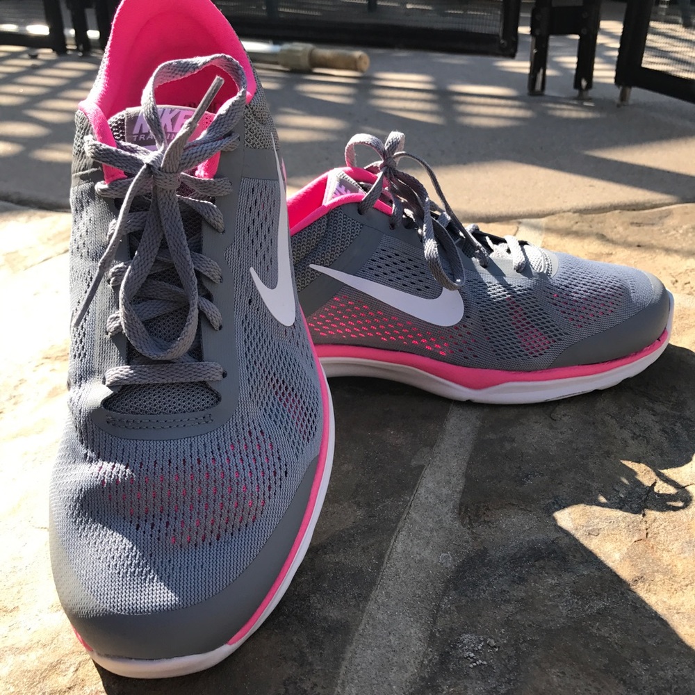 Nike Women's In-Season TR 5 Training Shoe