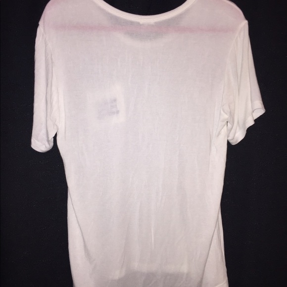 White tee shirt with pocket - Picture 3 of 3