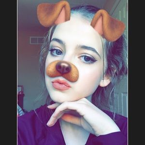 Meet your Posher, Emma