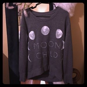 MOON 🌙 CHILD• TOP
