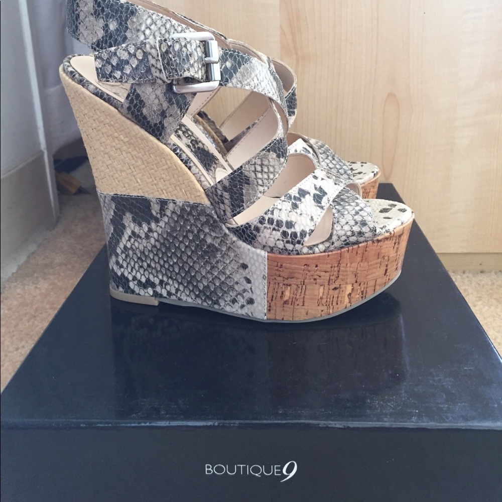 Boutique 9 Wedges
