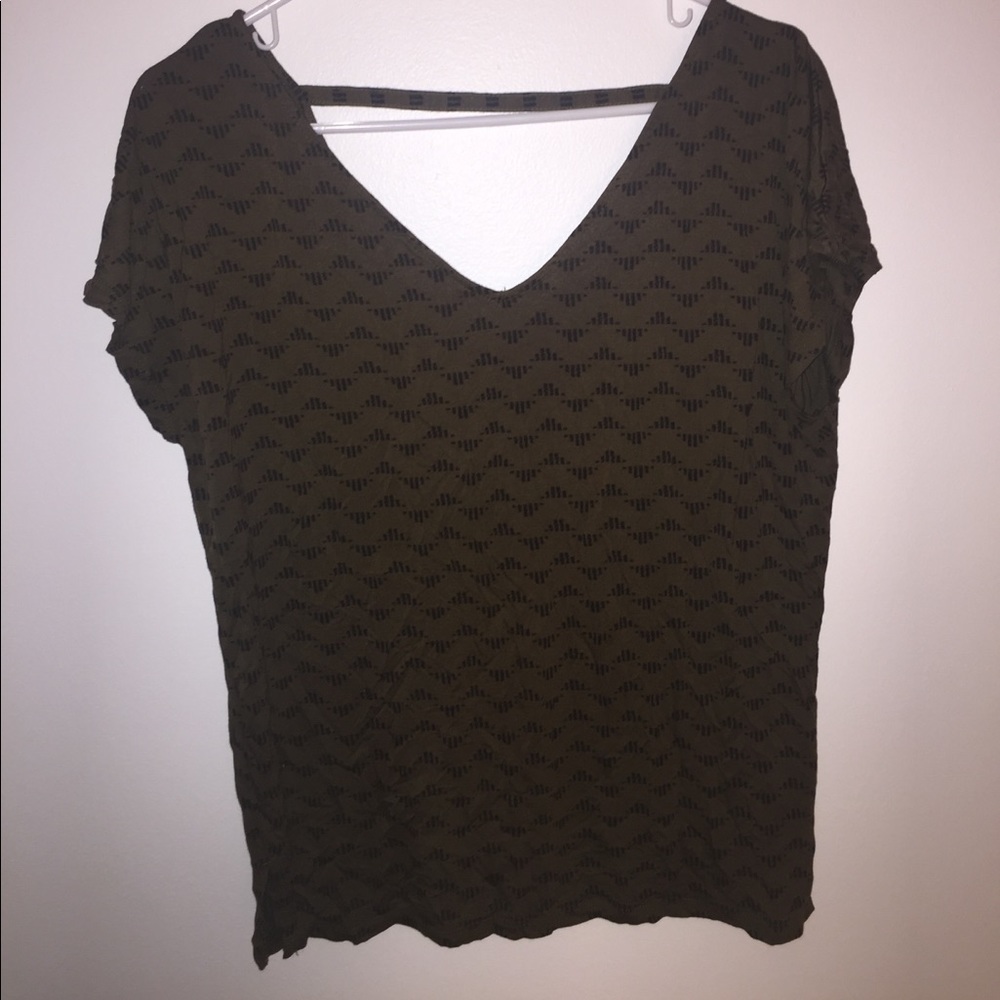 Cutout Back Soft Shirt