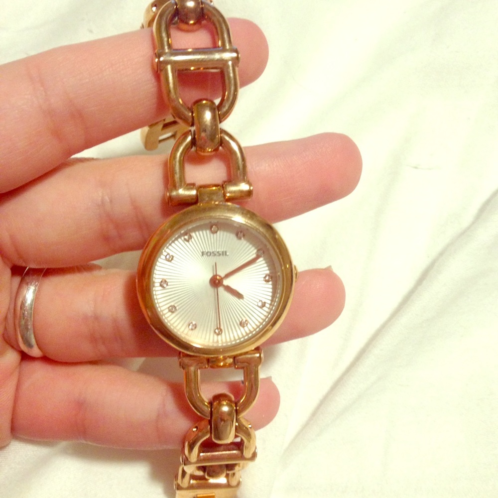 Rose Gold Fossil Watch with Rhinestones