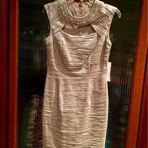 Stunning Eliza J champagne gold cocktail dress