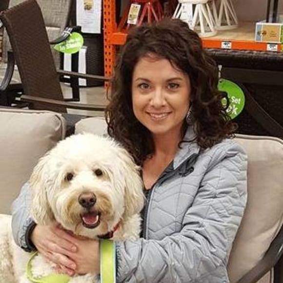 Meet your Posher, Amanda - Picture 1 of 1