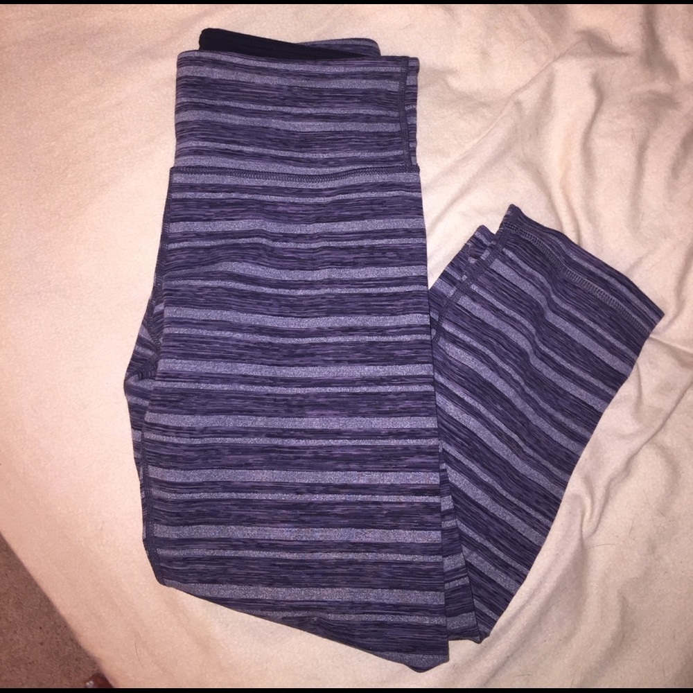 Lululemon workout capris 💕