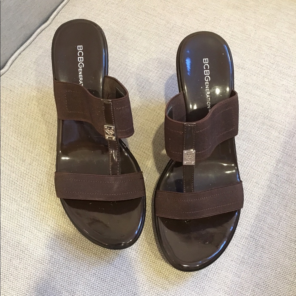 BCBG brown slip on wedges