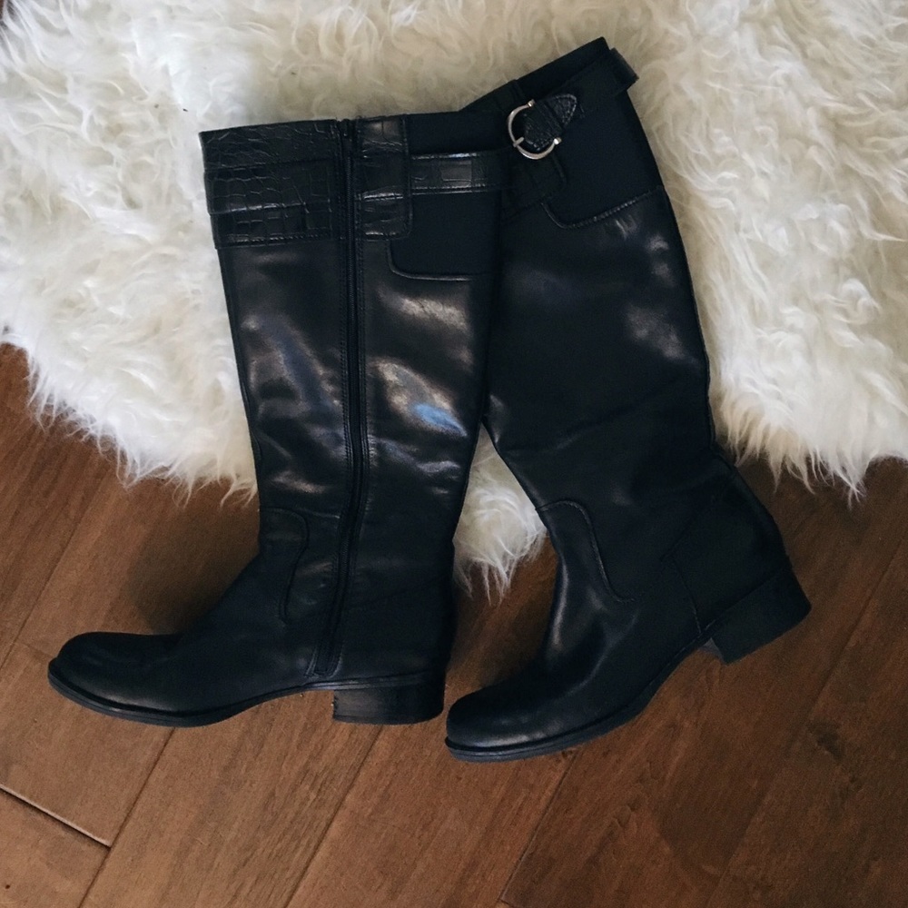 Black Tall Boot Size 7.5