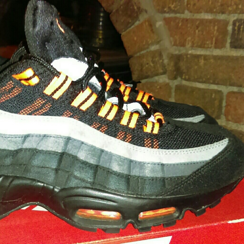 Nike 95 airmaxs