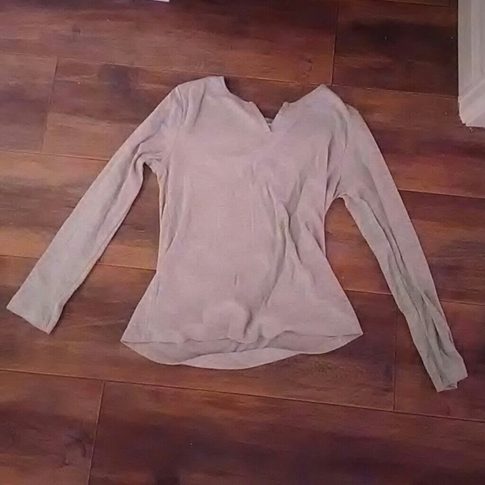 Gray Long sleeve shirt