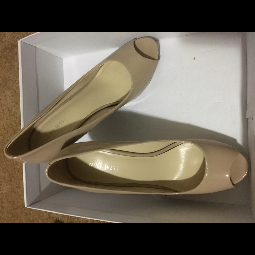 Nine West pumps