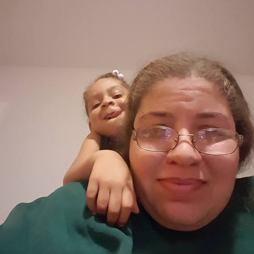 Hi everyone!!! I'm Melissa