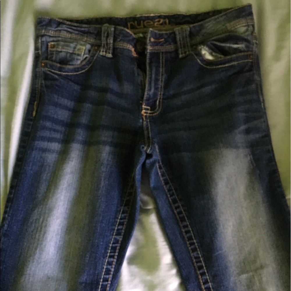 Jeans