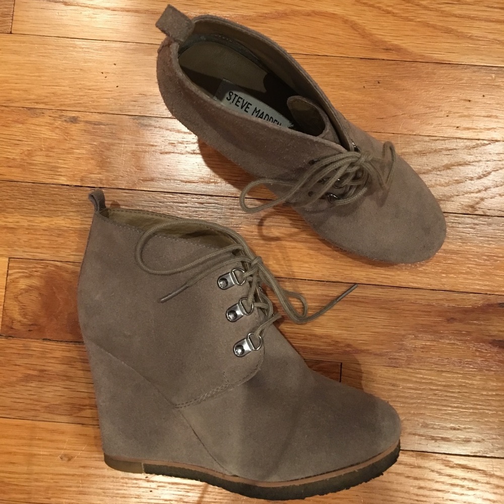 Two for One Steven Madden Suede Bootie Wedges