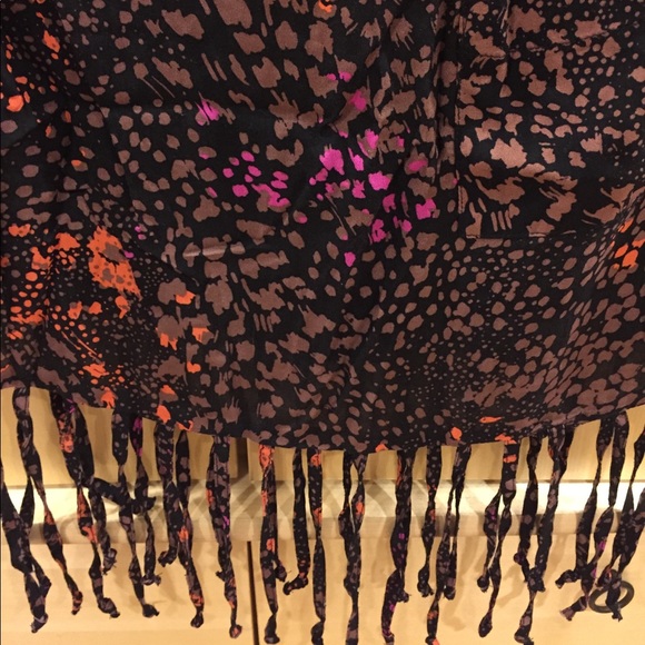 Colorful fringe tank top - Picture 3 of 4